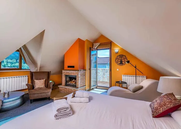 Casa Tomillar 펜션 산 라파엘